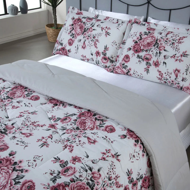 Supreme Printed Pillows 3 Pieces 180 Yarn Queen Bed Kit with Duvet and Door