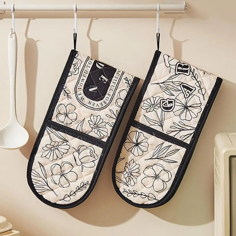 Anti-Scald Gloves Heat-Resistant Extra Long Cooking Gloves Anti-Scald Gloves Long-Lasting Design For Cooking Enthusiasts