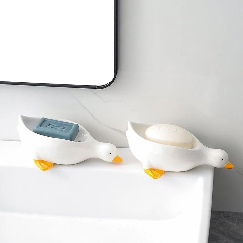 1PC Yellow Duck Shape Soap Box Cartoon Soap Dish Drainable Soap Holder Soap Container Soap Dish For Tray Bathroom Accessories